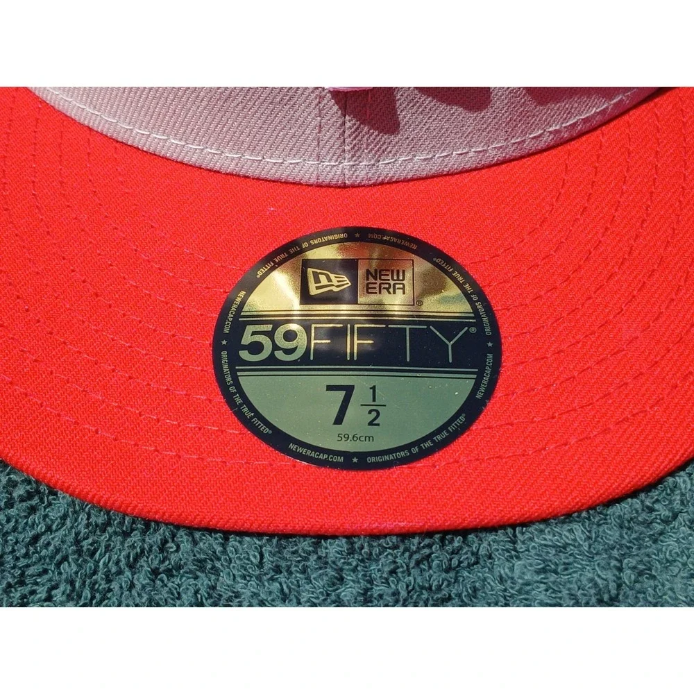 New Era New York Yankees Gray Red Dominican Republic Flag 59Fifty Fitted Hat Cap